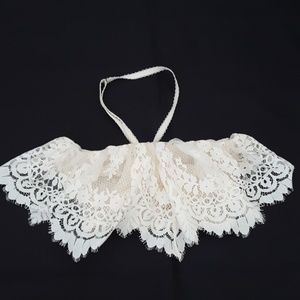NEW! VS 32D or 32DD  IVORY LACE BRALETTE BRA